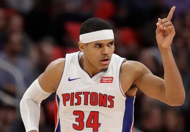 托拜厄斯-哈里斯回怼费城球迷对保罗-乔治的嘲讽